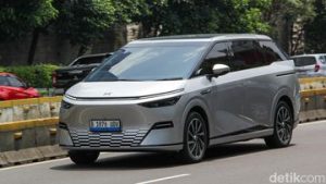 EWF | Aturan Kendaraan Listrik Kena Pajak Bisa Bikin Investor Waswas