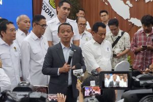 EWF | Bahlil Buka Suara Soal Kenaikan Harga LPG 12 Kg: Pemerintah Hanya Jamin Gas Subsidi