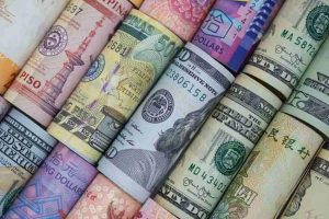 EWF | Daftar Mata Uang Terlemah di Dunia April 2026 Versi Forbes Advisor, Rupiah Nomor Berapa?