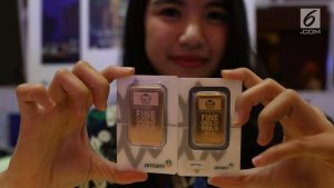 EWF | Harga Emas Antam Hari Ini 20 April 2026 Anjlok Rp 44 Ribu, Simak Daftar Lengkap di Sini