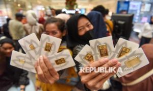 EWF | Harga Emas Antam Turun Rp 16.000, Ini Daftar Terbaru per Gram