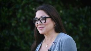 EWF | Menaker AS Mundur di Tengah Investigasi Setumpuk Pelanggaran