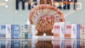 EWF | Rupiah Makin Lemah, Kurs Dolar di Bank Besar Tembus Rp 17.200