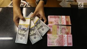 EWF | Rupiah Menguat Senin Pagi, Tapi Masih di Level Rp 17.100 per Dolar AS
