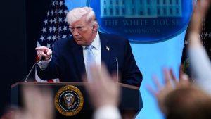 EWF | Donald Trump Ancam Naikkan Tarif Mobil Eropa Jadi 25%, Hubungan Dagang Panas