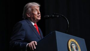 EWF | Donald Trump Hapus Tarif Scotch Whisky Usai Kunjungan Raja Charles