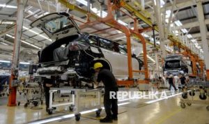 EWF | Industri Manufaktur Tertekan, Indeks PMI Masuk Fase Kontraksi