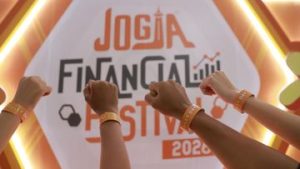 EWF | Jogja Financial Festival Day 2: Diskusi Keuangan hingga Juicy Luicy