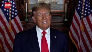 EWF | Minggu Depan Trump Naikkan Tarif Impor Kendaraan Uni Eropa 25 Persen