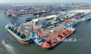 EWF | PTP Nonpetikemas Cabang Tanjung Priok Implementasikan Alat Bongkar Muat Pelabuhan Ramah Lingkungan