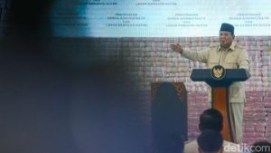 EWF | Prabowo: Pengusaha Mengeluh Mau Investasi Nunggu Izin 2 Tahun!