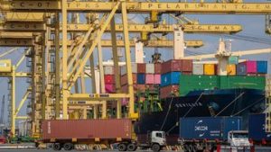 EWF | Arus Logistik Terus Bergerak, Neraca Perdagangan RI Surplus US$ 5,64 M