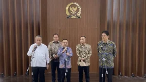 EWF | Hasil Pertemuan Pimpinan DPR, Menkeu Purbaya dan Gubernur BI di Sabtu Pagi
