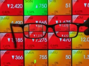 EWF | IHSG Menguat 2,67% Sore Ini, Ditutup di Level 5.900