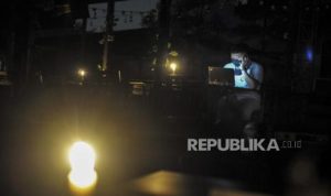 EWF | PLN Bantah Terjadi Blackout Jawa
