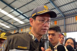 EWF | Purbaya Desak Seluruh Transaksi di Pelabuhan Pakai Rupiah: Kalau Ada Dolar, Saya Hajar!