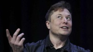 EWF | SpaceX IPO, Elon Musk Jadi Triliuner Pertama di Dunia