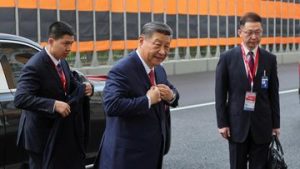 EWF | Xi Jinping Tiba di Korut, Disambut Kim Jong Un dan Istri