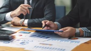 EWF | Daftar 10 Industri di RI Beserta Gajinya