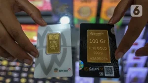 EWF | Harga Emas Antam Hari Ini Turun Rp 15.000, Cek Daftar Lengkap Pecahannya!