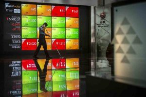 EWF | IHSG Pagi Ini Dibuka Terkoreksi 0,04 Persen di Level 5.984
