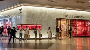 EWF | Jaringan Teh China Kena Denda Imbas Logo Mirip Louis Vuitton