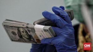 EWF | OJK Buka Suara soal Bank Asing Tarik Dana Besar-besaran