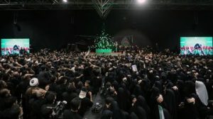 EWF | Teriakan ‘Matilah Amerika’ Bergema di Pemakaman Khamenei