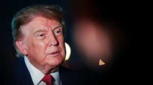EQUITYWORLD FUTURES JAKARTA | 2 Opsi Trump untuk Iran: Membiarkan Ekonomi Terpuruk atau Menyerang