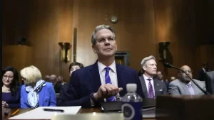 EQUITYWORLD FUTURES JAKARTA | Amerika Serikat Ancam Pembeli Minyak Iran, China Jadi Sorotan