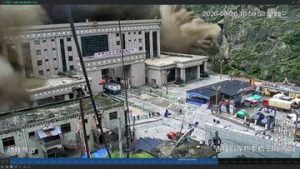 EQUITYWORLD FUTURES JAKARTA | Detik-detik Mengerikan Banjir Bandang Hantam Gedung di Perbatasan Nepal-China