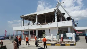 EQUITYWORLD FUTURES JAKARTA | Kemenhub Tingkatkan Pemantauan Infrastruktur Pelabuhan Usai Gempa NTT