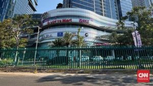 EWF | Pengusaha Bongkar Alasan Mal Pasang Pagar Tinggi