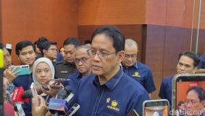 EQUITYWORLD FUTURES JAKARTA | Purbaya Buka Peluang Tunda Lagi Pajak Toko Online