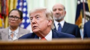 EQUITYWORLD FUTURES JAKARTA | Senator AS Sebut Trump Kalah dalam Perang Lawan Iran