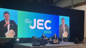 EQUITYWORLD FUTURES JAKARTA | Bukan Cuma Keuangan Sehat, Sandiaga Sebut “Super Team” Kunci Utama Gaet Investor