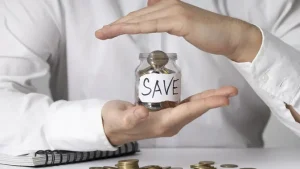 EQUITYWORLD FUTURES JAKARTA | Gaji Numpang Lewat: Tips Agar Gen-Z Tak Bokek Sebelum Gajian