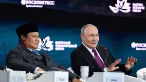 EQUITYWORLD FUTURES JAKARTA | Investasi Pabrik Pupuk hingga Kapal Canggih, Hasil Pertemuan Prabowo-Putin di Vladivostok