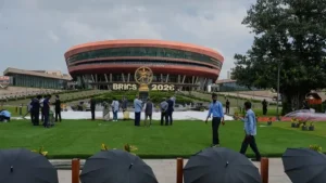 EQUITYWORLD FUTURES JAKARTA | Iran dan Rusia Kritik Sanksi Ekonomi, Bidik Penguatan Perdagangan BRICS