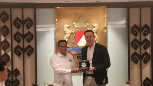 EQUITYWORLD FUTURES JAKARTA | Kadin Indonesia dan Singapura Kerja Sama Bantu UMKM Tembus Pasar ASEAN