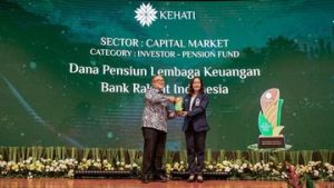 EQUITYWORLD FUTURES JAKARTA | Konsisten Perkuat Investasi Berkelanjutan, DPLK BRI Raih ESG Award
