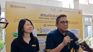 EQUITYWORLD FUTURES JAKARTA | Maybank Indonesia Ajarkan Upcycling Sampah ke Ribuan Siswa