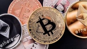 EQUITYWORLD FUTURES JAKARTA | Perhatikan Hal-hal Ini Bila Ingin Investasi Bitcoin saat Harga Tinggi