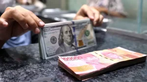 EQUITYWORLD FUTURES JAKARTA | Top 3: Rupiah Hampir Tembus 18.000 per Dolar AS