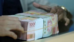 EQUITYWORLD FUTURES JAKARTA | Utang Non Bank Makin Diminati Warga Pinjol hingga Paylater Laris Manis