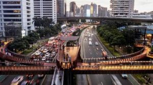 EQUITYWORLD FUTURES JAKARTA | Alasan Ekonomi Vietnam Lebih Ngegas dari RI