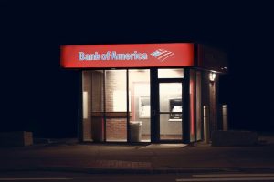 EQUITYWORLD FUTURES JAKARTA | Bank of America Dihajar Denda Fantastis Rp19 Triliun, Loloskan Pencucian Uang?