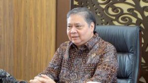 EQUITYWORLD FUTURES JAKARTA | Bea Masuk AS Tinggi, Indonesia Bidik Pasar Panel Surya Lokal