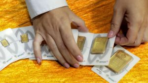 EQUITYWORLD FUTURES JAKARTA | Harga Emas Antam Logam Mulia Hari Ini Anjlok Rp20.00, Buyback Rp65.000