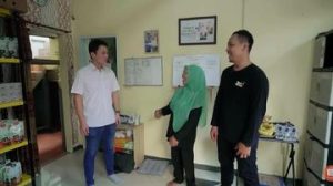 EQUITYWORLD FUTURES JAKARTA | Kisah UMKM Oleh-Oleh Jakarta-Dexmara Bangun Usaha Rumahan ke Pasar Digital